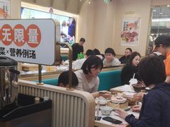 -赵财财·肠粉·煲仔饭(华润万象城店)
