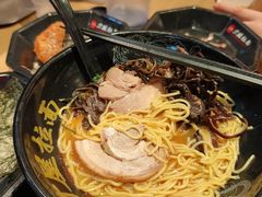 本味豚骨拉面-寸屋拉面(凯德晶萃店)