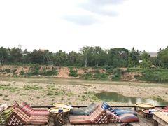 景观位-乌托邦酒吧和餐厅