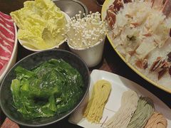 -东海怡品海鲜豆捞(舟宿夜江店)