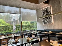 靠窗位-东莱馋房(陆家嘴店)