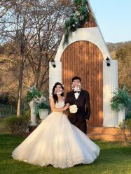 -雪中彩影婚纱摄影·微光艺术中心