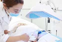 -蕾特恩·专业祛痘国际连锁