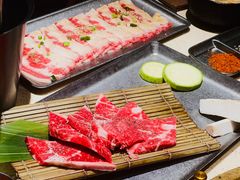-蚂蚁洞·烤肉大营地(上海静安大悦城店)