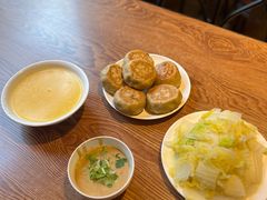 -清真吴记门钉肉饼·喜多利