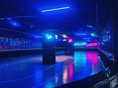 -VS SPORTS PARK运动玩乐园·团建·生日会(合生汇店)