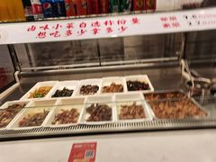 自助取餐区-牛吃草牛杂面(天一店)