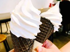 芝芝脆筒-喜茶(上海兴业太古汇店)