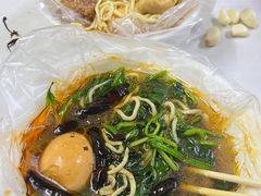 -丁记牛肉手擀板面