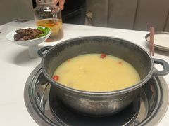 -汤宴·参须肚包鸡(南京路店)