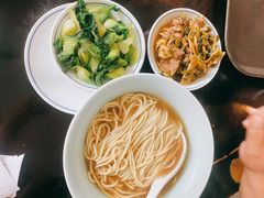 过桥片儿川-奎元馆.百年奎元.非遗传承(西湖边的解放路店)