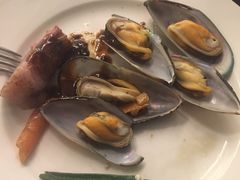 -圣丰索菲特·2 On 988 Café 自助餐厅