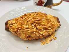 -Salon de The de Joel Robuchon(外滩18号店)