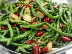 -严记小天府酸菜鱼(西四路店)