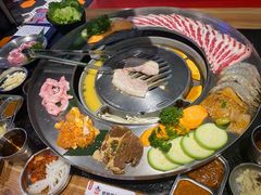 -哈哈碳都·牛肋条无限自助烤肉(宝龙店)