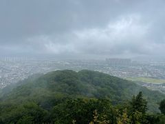 -灵岩山风景区