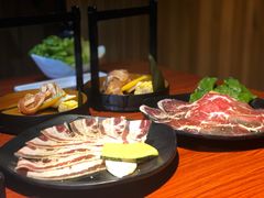 -山之屋炭火烧肉·生啤畅饮(大朗万科中央公园店)