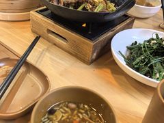 -小六汤包·老字号·中华名小吃(兴庆路店)