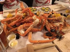 -The Crab Pot Seattle