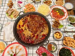 -六婶老火锅(交通大学直营店)