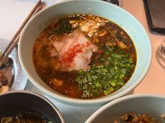 小锅米线-胡麻(静安嘉里店)
