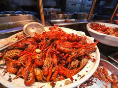 -金马门国际美食百汇(珞喻路店)