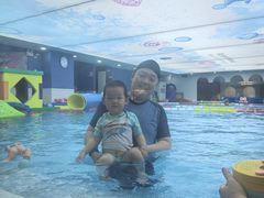 -龙格亲子游泳·水育早教运动中心(龙湾天街店)