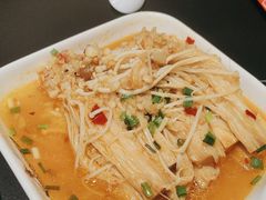 -许哥东北烧烤·铁丳烤串·宫后夹肉(繁花中心店)