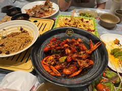 -肥肥虾庄·金牌油焖大虾(杨园滨江时代walk店)