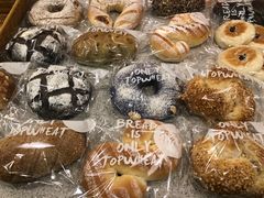-研麦家面包(亚泰华府店)
