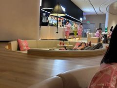 -涨巢·潮玩水疗局