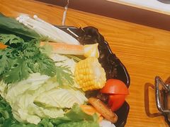 -呷哺呷哺 蔬菜畅吃(中发百旺店)