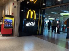 -麦当劳(中山公园龙之梦店)