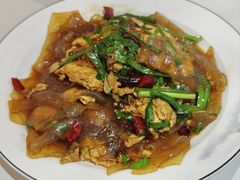 -鲁南仔·滕州炒鸡(经三路店)