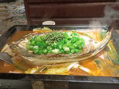 -夯鱼烤鱼·尔滨地标美食(中央商场店)