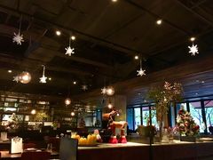 -Carbon莫卡哆·意大利复古集市餐厅(杭州大厦店)