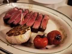 -MONICH牛排融合餐厅(和义大道购物中心店)