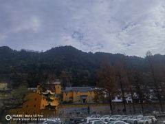 -九华山聚龙大酒店