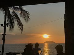 -Sunset Bar(丹绒亚路香格里拉店)