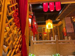 -大龙辣火锅·龙虾·烧烤(湖滨新天地店)