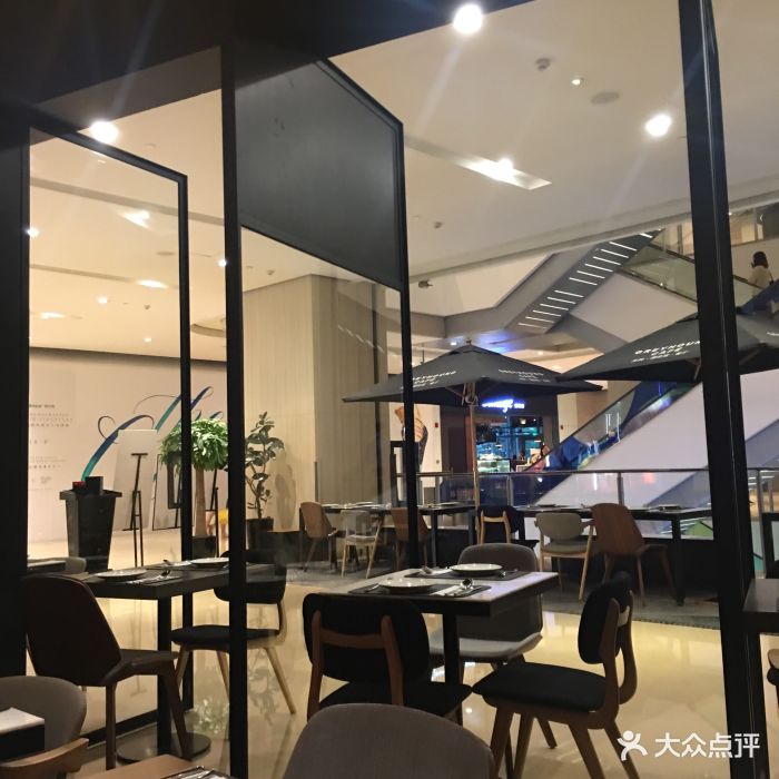 灰狗·潮泰意·餐厅greyhound(静安嘉里中心店)图片 - 第477张