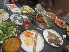 -魁牛·潮汕牛肉自助火锅(沈辽路万达店)