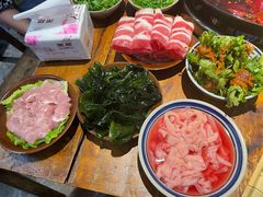 -四小区火锅·巷子里的重庆火锅(花照壁店)