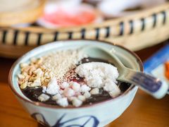 -包整·丝娃娃(一览甲秀楼风景店)