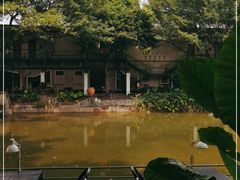 -喜洲吧·江畔老船厂·庭院餐厅(喜临院店)