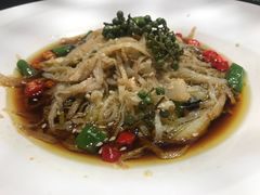 -渝半城经典川粤菜(重庆天地店)