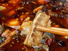 黑竹香鸡锅中竹笋-黑竹香鸡(营和巷店)