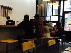 -无牌咖啡&酒馆