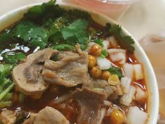 -江三王记牛杂馆(总店)