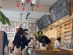-唐咖精品咖啡(大理古城手冲店)